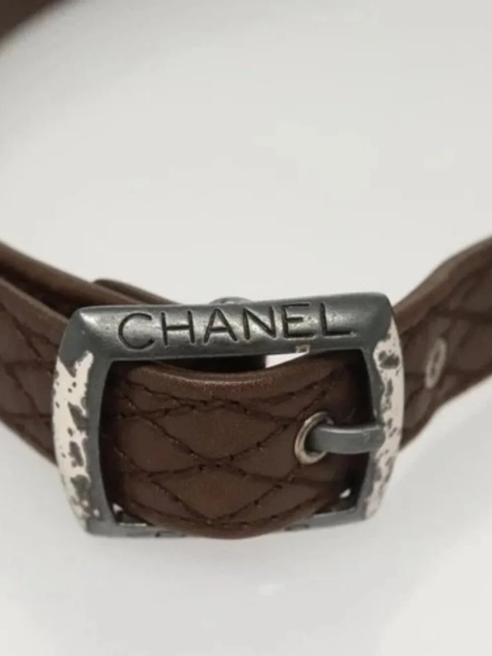 CHANEL brand	chanel color	brown